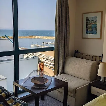 Stunning Private Beachfront With Pool Access * Golden Sands